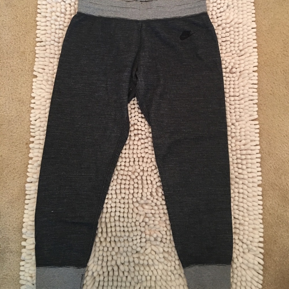 Nike sweats
